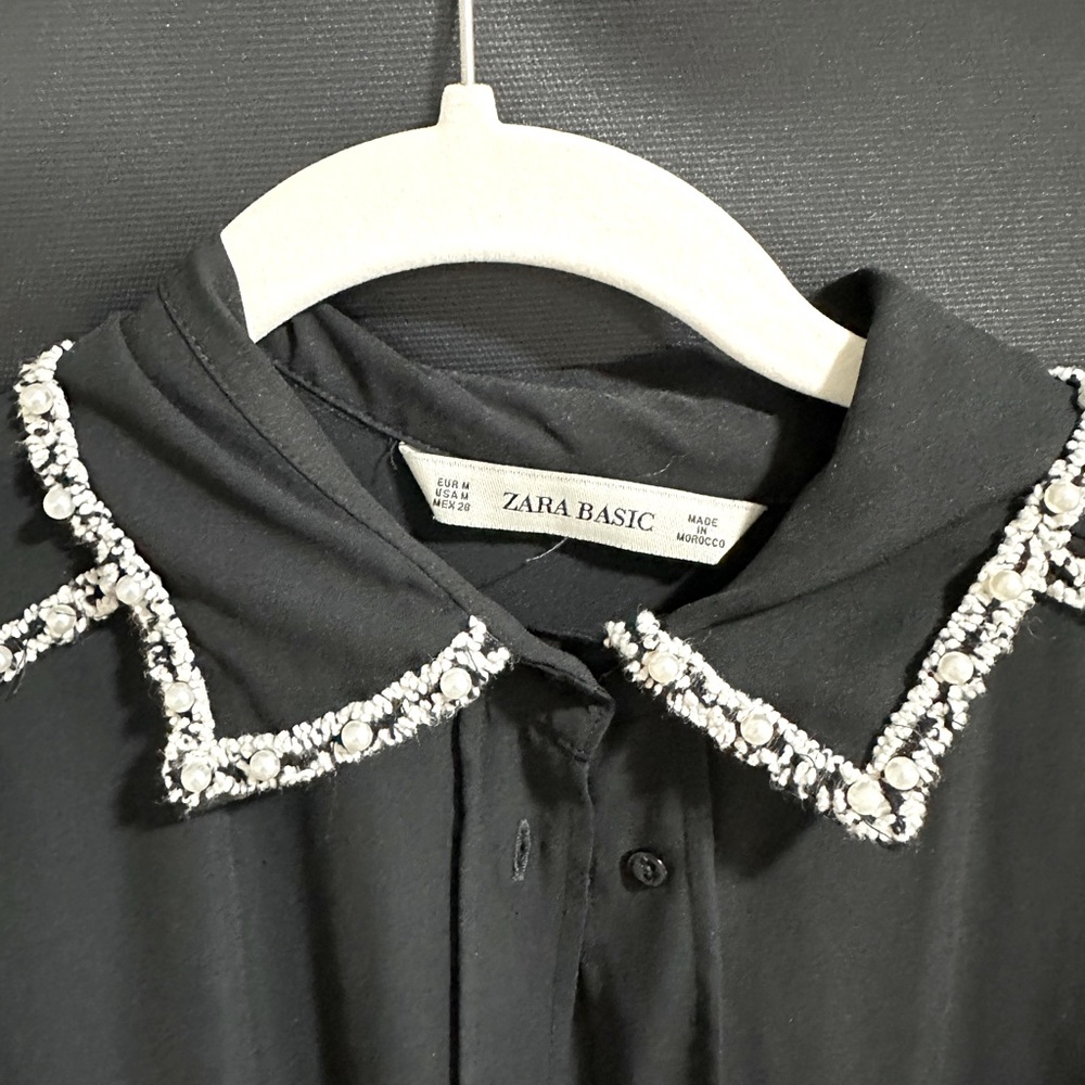 Oversized Zara Blouse. Pearl detail